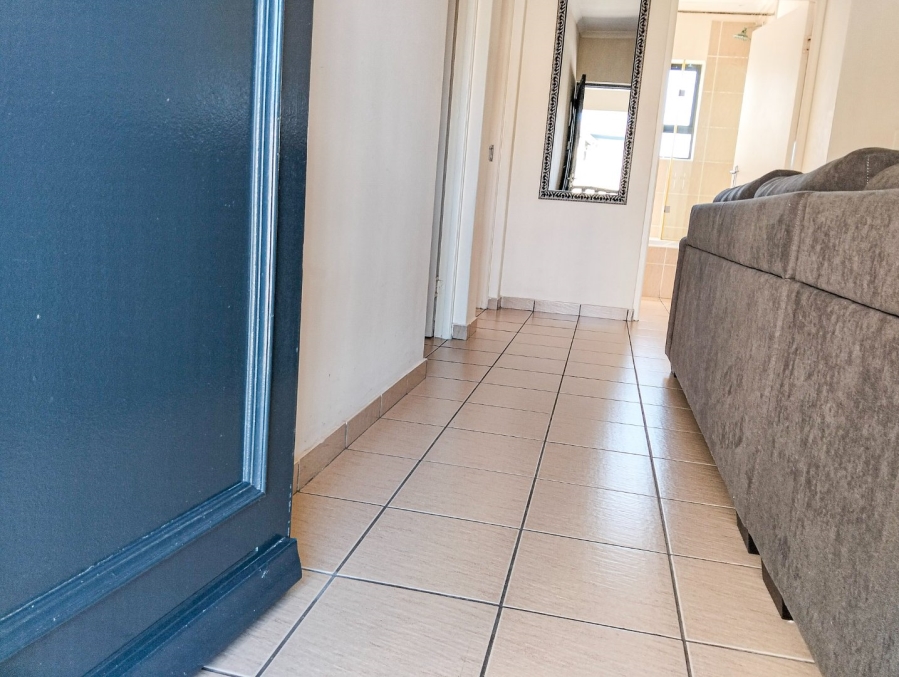 2 Bedroom Property for Sale in Parklands East Western Cape